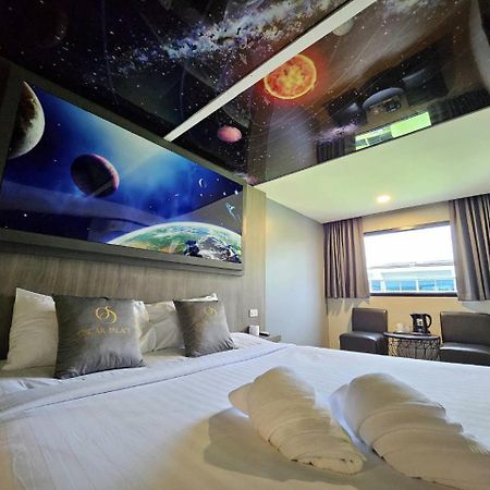 Oscar Palace Hotel & Wellness Center Ban Khlong Phruan Exterior foto